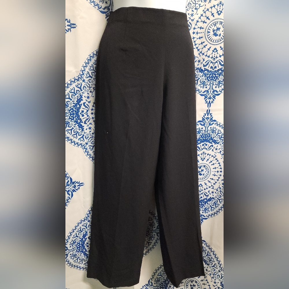 Taylor Brooke Canada Ultimate Side Zip Pant. Sz 12
